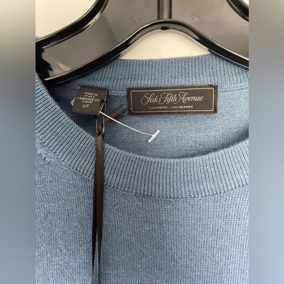 NWT Men’s Cashmere Saks Fifth Avenue Blue Crewneck Sweater - Picture 5 of 5